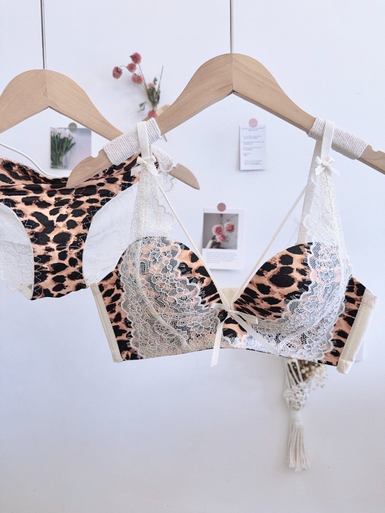 KUCLUT Print Push Up Bra Ohne  - Wirefree Bra Comfort 评论和价格